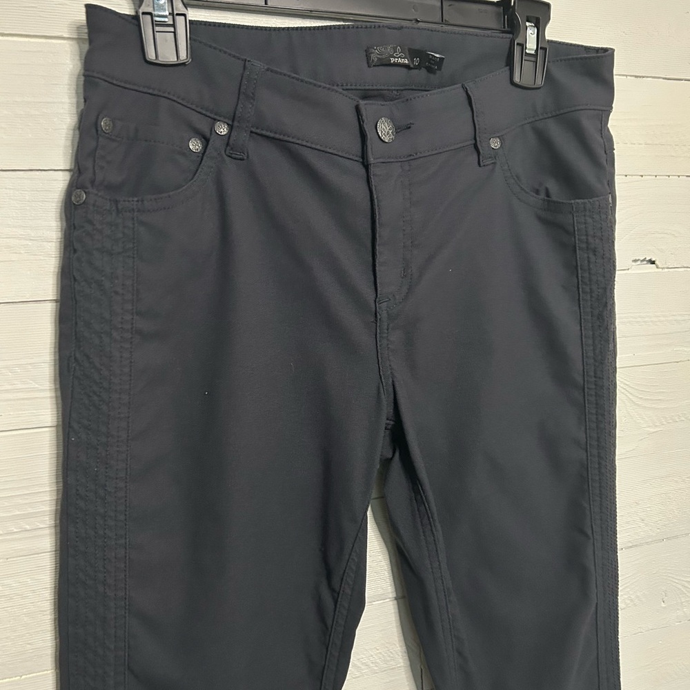 PraNa fitness pants, women’s size 10. Dark gray, skinny. Excellent condition. - Picture 3 of 7